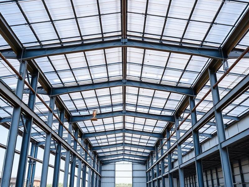 مستودع صناعي بهيكل حديدي